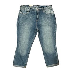NWT Old Navy Blue Jeans Size 16 Plus Size Straight Leg High Rise cuffed Jeans